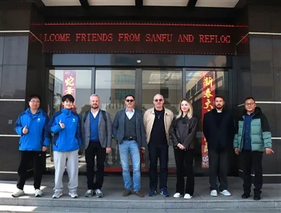 रूसी प्रतिनिधिमंडल ने ZHEXUE समूह में सहयोगात्मक तालमेल की खोज की